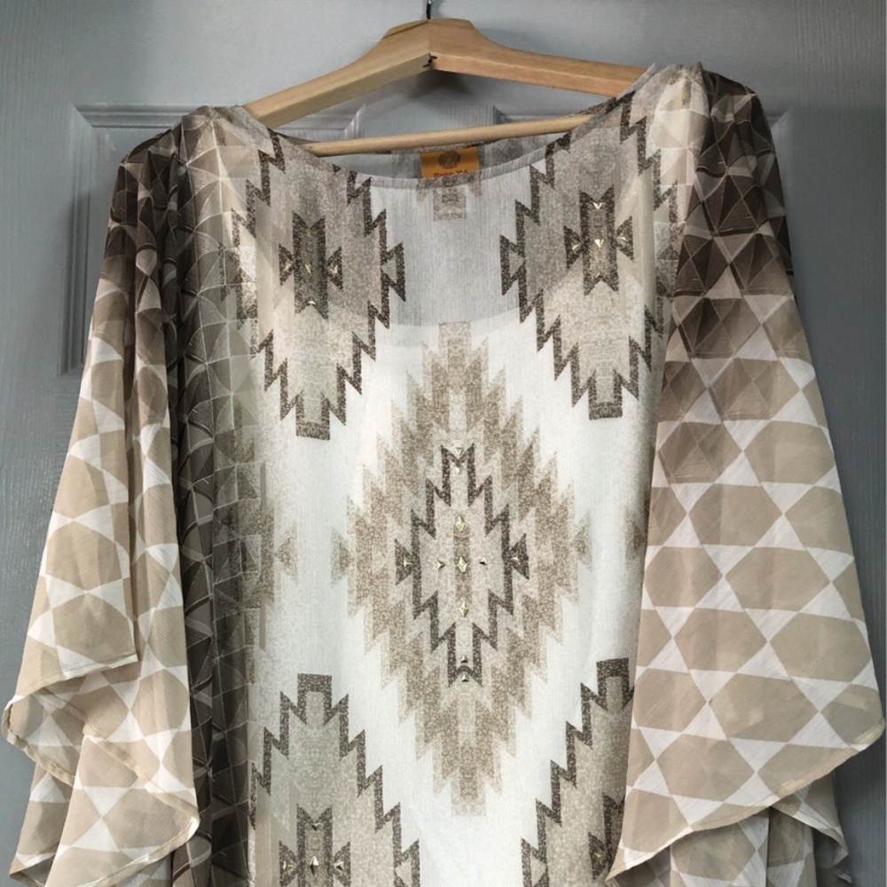 Ruby Rd. Women's Top 2X Brown Beige White Butterfly Sleeve Gold Detail Career